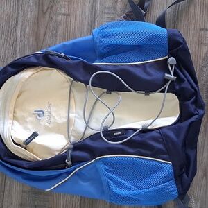 Deuter Gogo 25l Daypack Backpack Unisex GUC